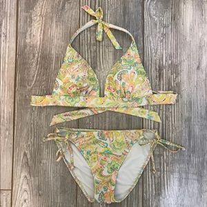 Victoria’s Secret Push Up Bikini Set